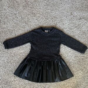 Zara Girls Black pleated skirt sweater dress size 3-4 years
